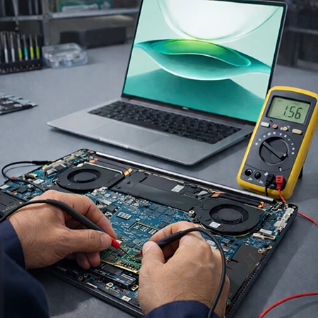 Чистка ноутбука при проблеме не включения, окисление контактов ОЗУ, разборка в Пинске